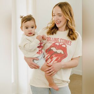 Livylu Rolling Stones Zip Code Tongue Thrifted Tee Size Small NWT